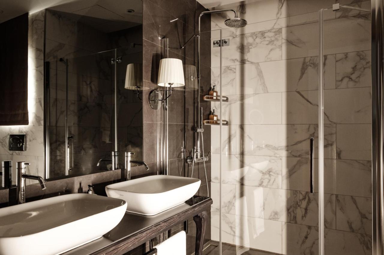 1926 Le Parisot Boutique Suites 瓦莱塔 外观 照片